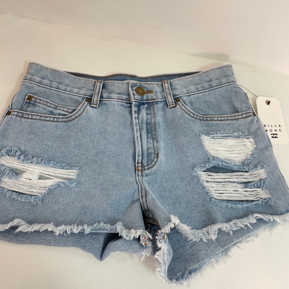 Billabong Drift Away Medium Wash Jean Shorts / NWT